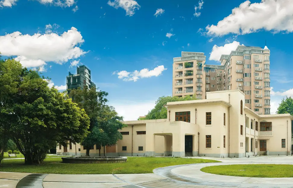 Contemporary Legend Theatre Moves into the Banqiao Art & Tech Center